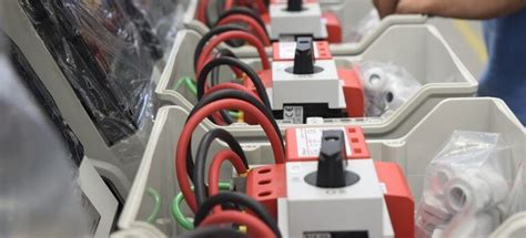 how many junction boxes in a circuit|maximum convenience outlet per circuit.